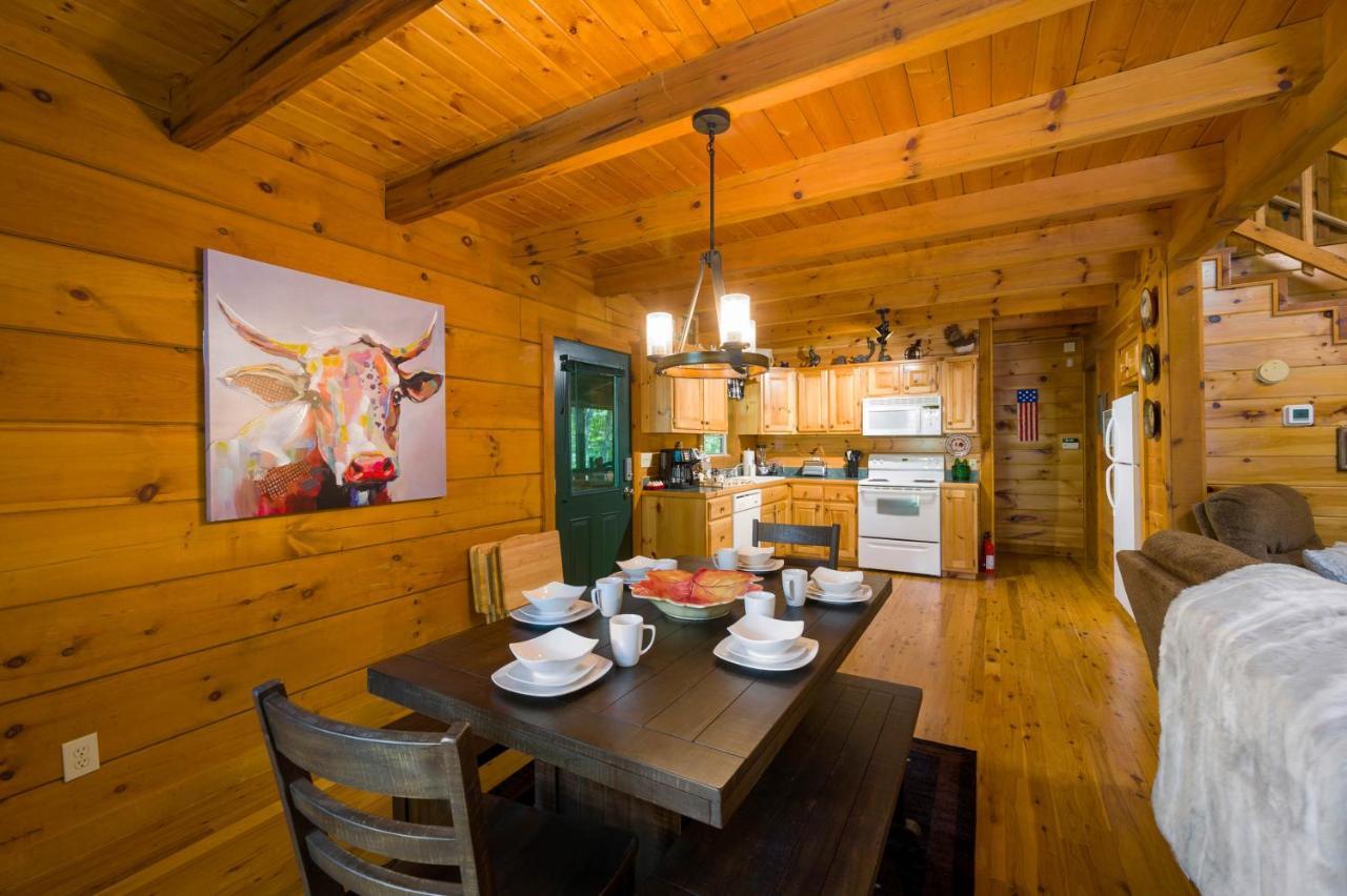 Gypsy Road - Privacy! Log Cabin With Hot Tub, Wifi, Directv And Arcade Sevierville Extérieur photo